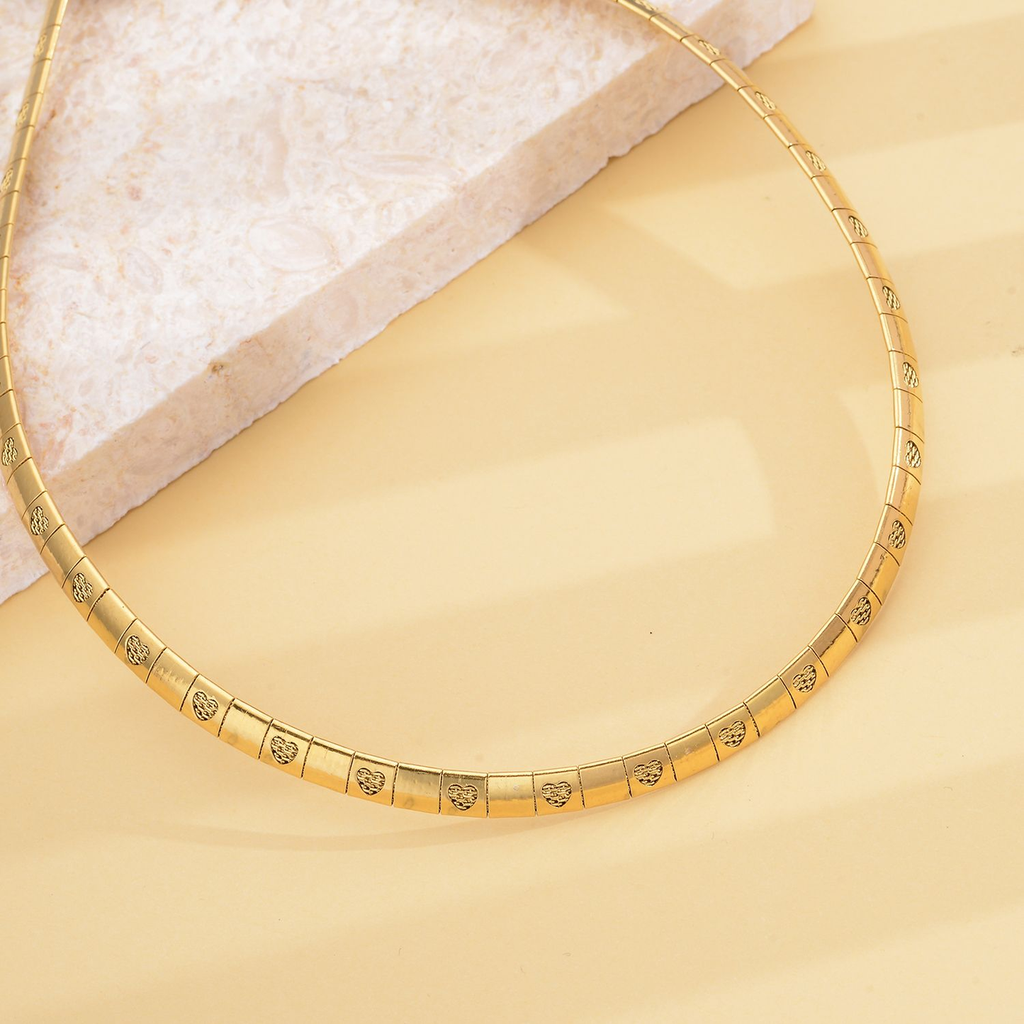 Omega Heart Choker