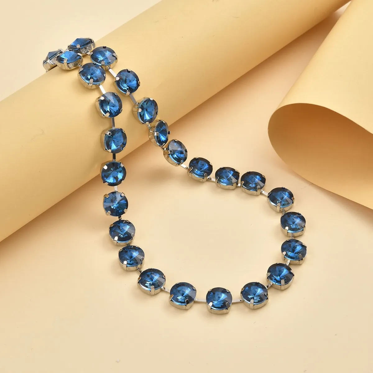 Round Glass Tennis Necklace